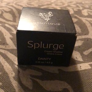 Younique Splurge cream shadow